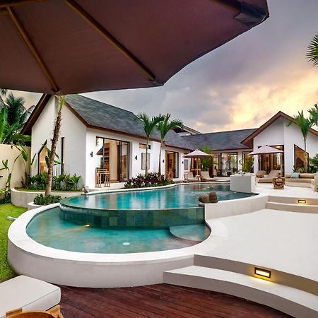 Villa Crystal Lagoon By Balisuperhost Ubud Exterior foto